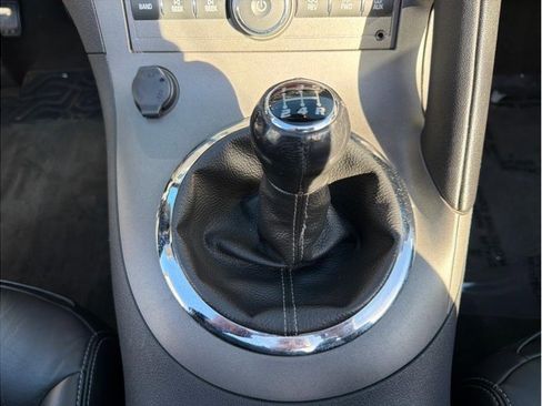 Used 2006 Pontiac Solstice Convertible w/ Premium Package image 16