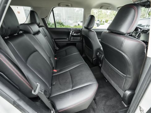 Used 2024 Toyota 4Runner TRD Off-Road Premium image 35