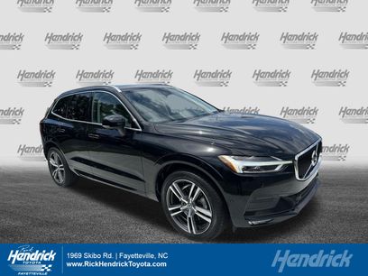 Used 2018 Volvo XC60 T6 Momentum w/ Convenience Package