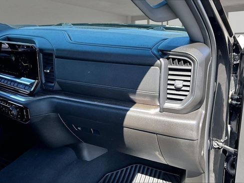 Used 2023 Chevrolet Silverado 1500 RST RWD image 26