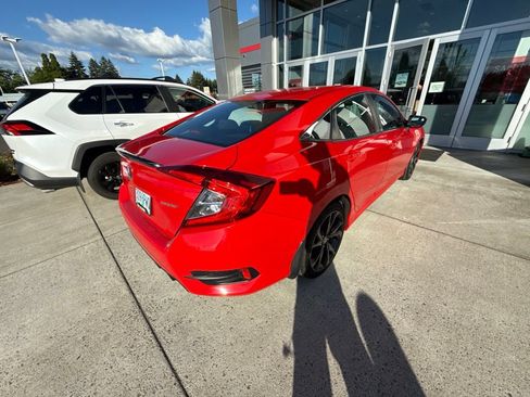 Used 2019 Honda Civic Sport image 5