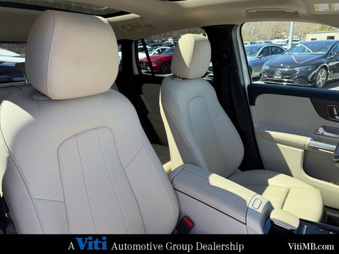 Certified 2023 Mercedes-Benz GLA 250 4MATIC image 31