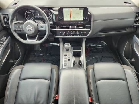 Used 2024 Nissan Pathfinder SL w/ Cargo Package FWD image 27