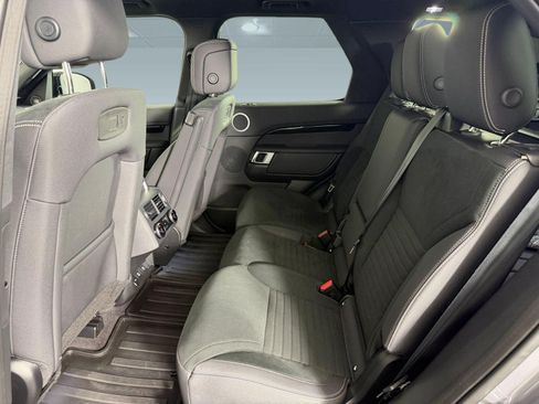 Used 2026 Land Rover Discovery S AWD/4WD image 22
