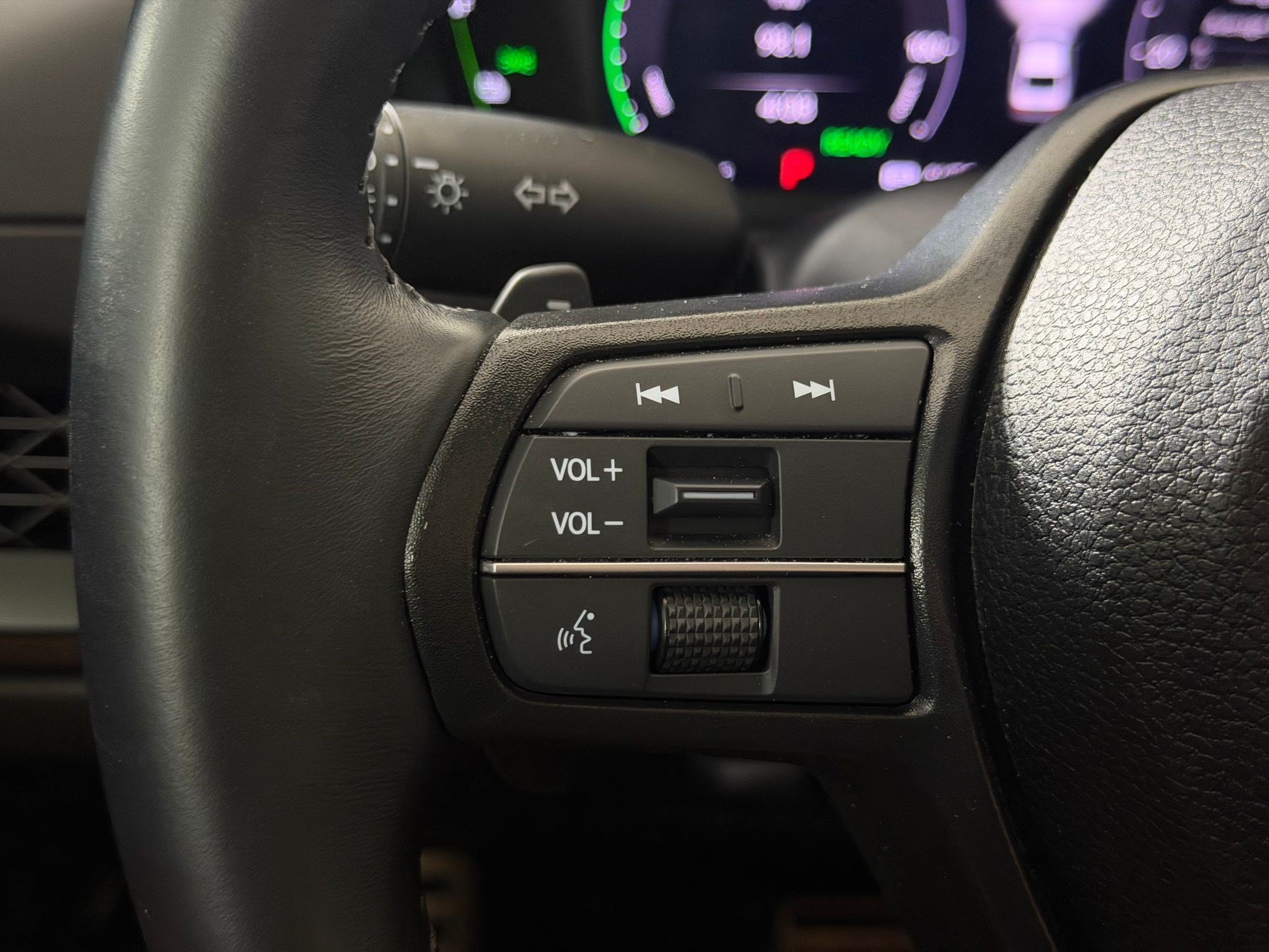 Used 2025 Honda Accord Sport image 15