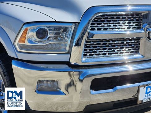 Used 2014 RAM 2500 Laramie w/ Convenience Group image 9