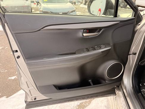 Used 2017 Lexus NX 200t 200t image 19