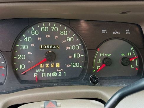Used 2003 Mercury Grand Marquis GS RWD image 12