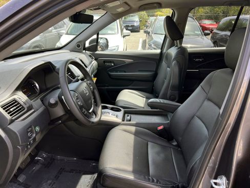 Certified 2023 Honda Ridgeline RTL image 14