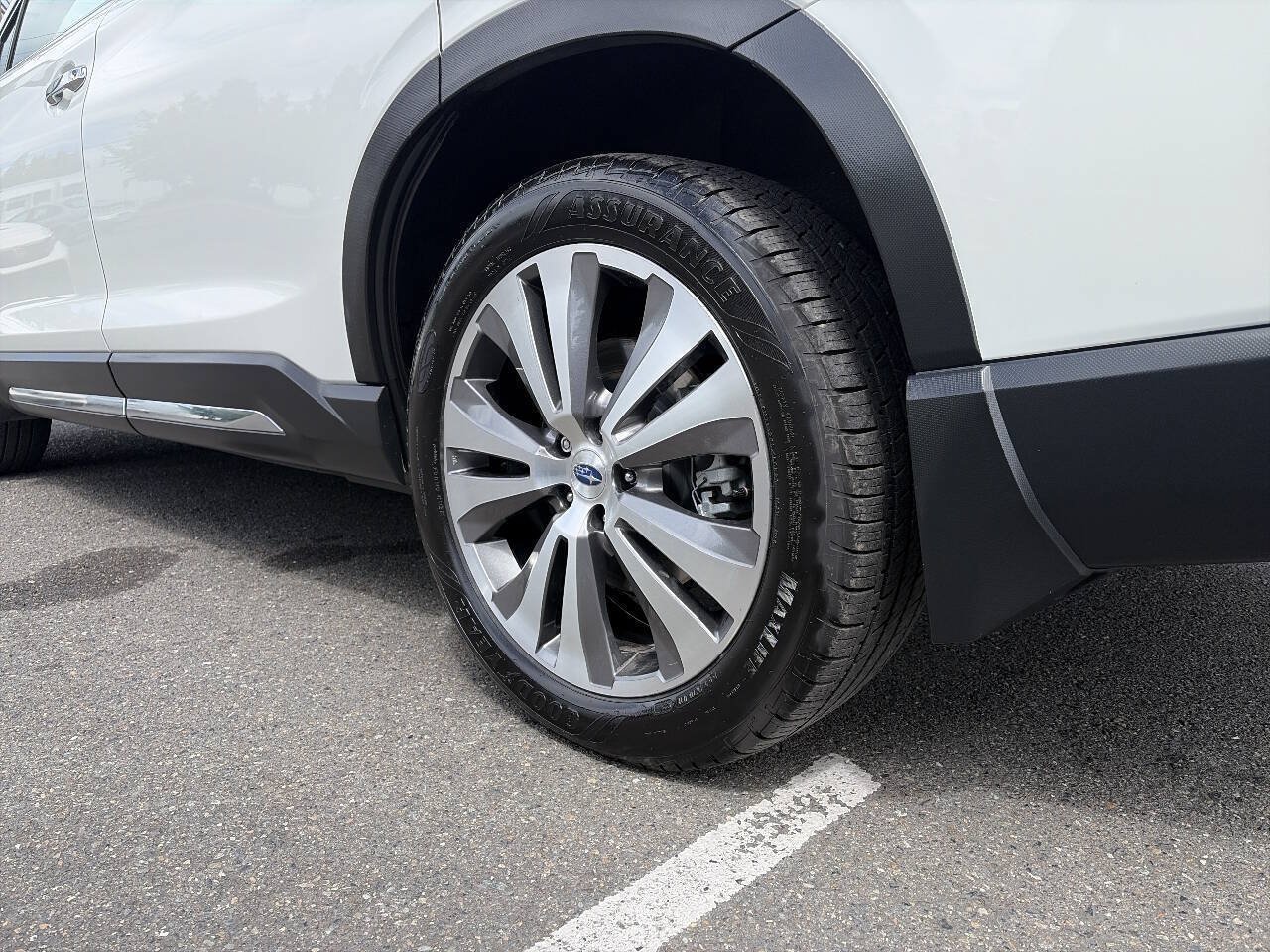 Used 2022 Subaru Ascent Touring w/ Popular Package #2A AWD/4WD image 4