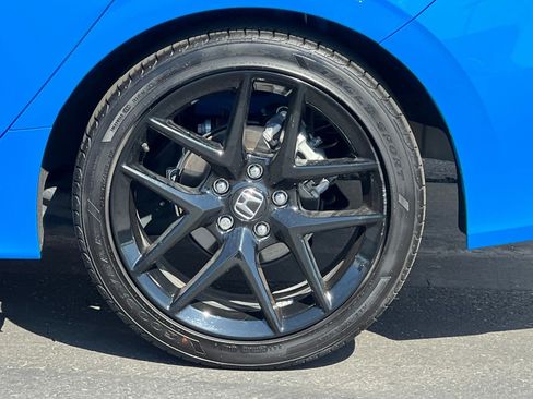 Used 2023 Honda Civic Sport image 25