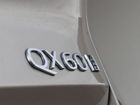 New 2026 INFINITI QX60 Luxe w/ Cargo Package AWD/4WD image 31