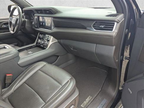 Used 2021 GMC Yukon Denali image 17