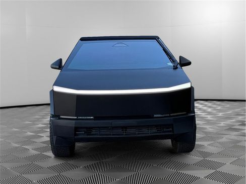 Used 2024 Tesla Cybertruck Cyberbeast AWD/4WD image 8