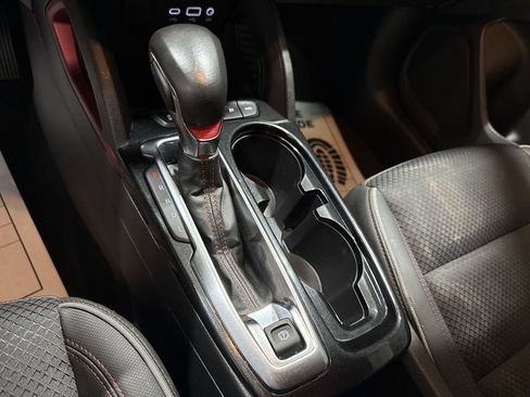Used 2022 Chevrolet TrailBlazer RS AWD/4WD image 16
