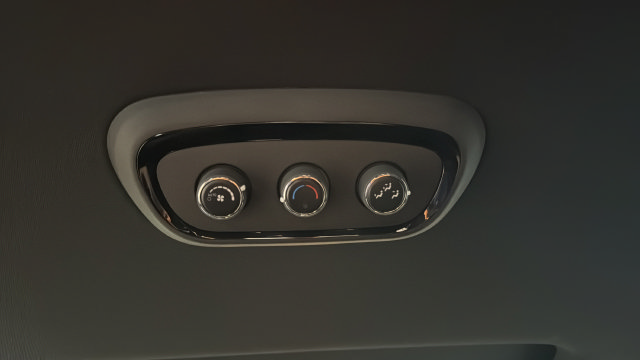 Used 2022 Dodge Durango GT AWD/4WD image 38