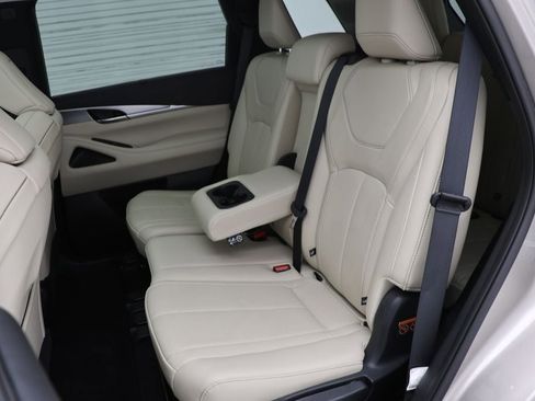 Used 2023 INFINITI QX60 Luxe w/ Cargo Package image 12