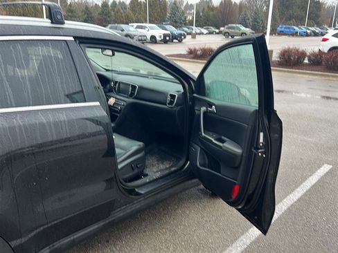 Used 2017 Kia Sportage EX w/ EX Technology Package image 18