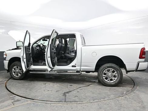 Used 2024 RAM 2500 Laramie AWD/4WD image 48