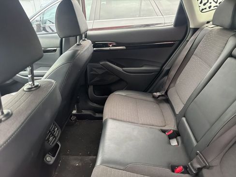 Used 2022 Kia Seltos S FWD image 7
