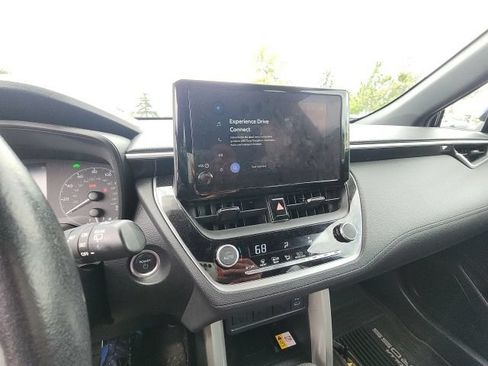 Used 2023 Toyota Corolla Cross AWD Hybrid image 28