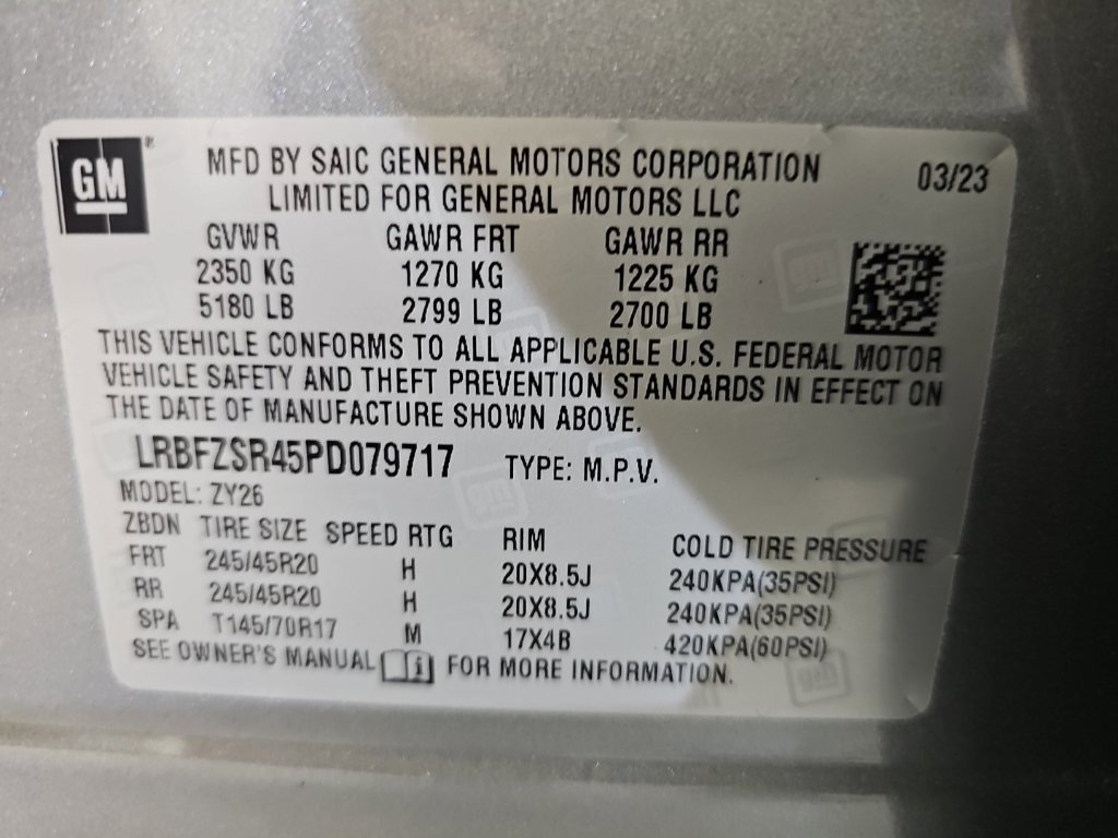 Used 2023 Buick Envision Avenir AWD/4WD image 31