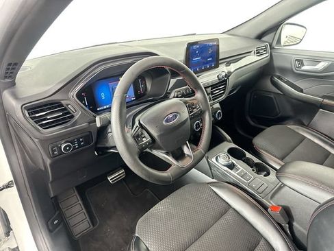 Used 2024 Ford Escape ST-Line Select AWD/4WD image 19