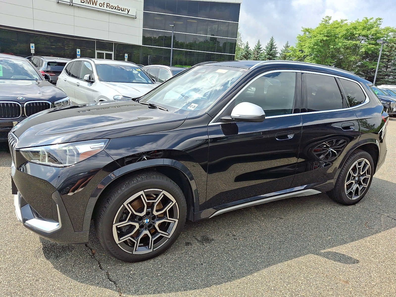 Used 2023 BMW X1 xDrive28i w/ Convenience Package AWD/4WD image 4