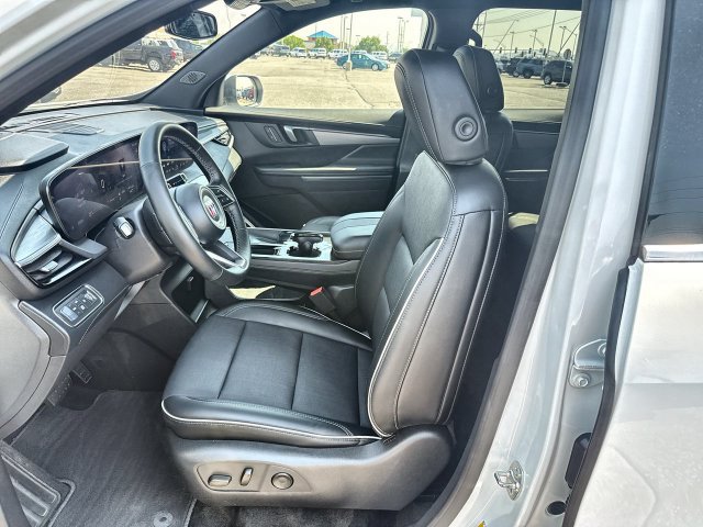 Used 2026 Buick Enclave Preferred AWD/4WD image 11