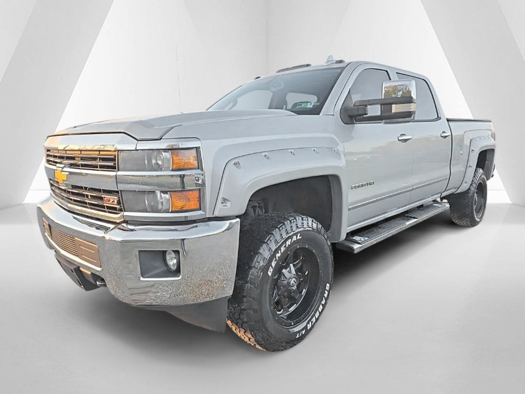 Used 2015 Chevrolet Silverado 2500 LTZ w/ Z71 Package, Off-Road AWD/4WD image 4