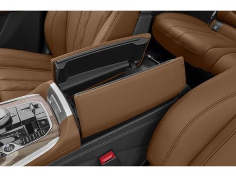 Used 2022 BMW X7 M50i w/ Executive Package AWD/4WD image 17