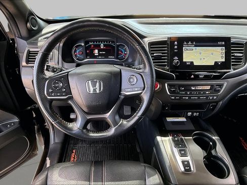 Used 2022 Honda Pilot TrailSport image 6