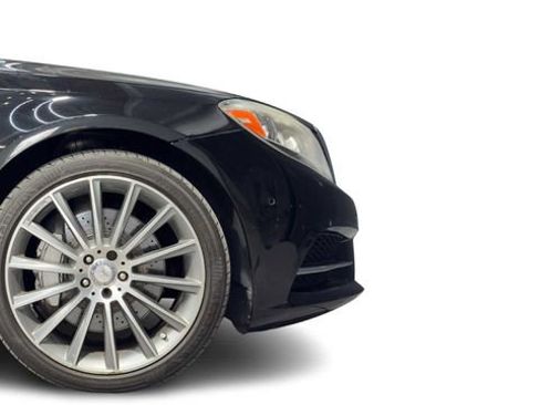 Used 2017 Mercedes-Benz S 550 Sedan image 8