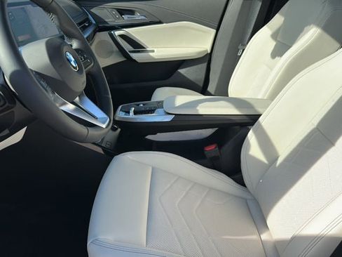 New 2026 BMW X1 xDrive28i w/ Technology Package AWD/4WD image 41