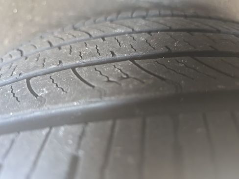 Used 2018 Toyota Corolla LE image 9