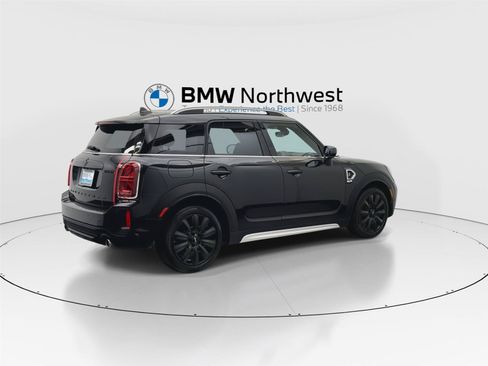 Used 2023 MINI Cooper Countryman S FWD image 3
