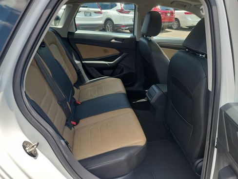Used 2021 Volkswagen Jetta SEL Premium FWD image 10
