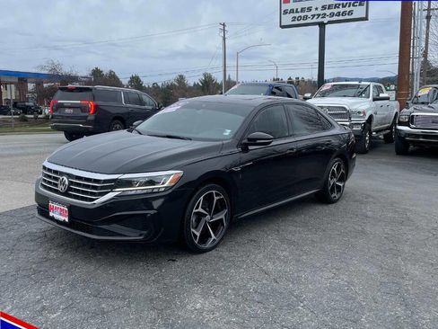 Used 2020 Volkswagen Passat 2.0T R-Line image 1