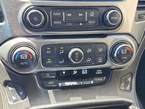 Used 2015 Chevrolet Tahoe LTZ image 29