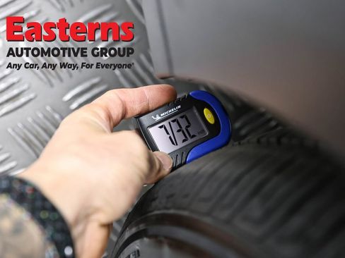 Used 2025 Kia K4 LXS image 26