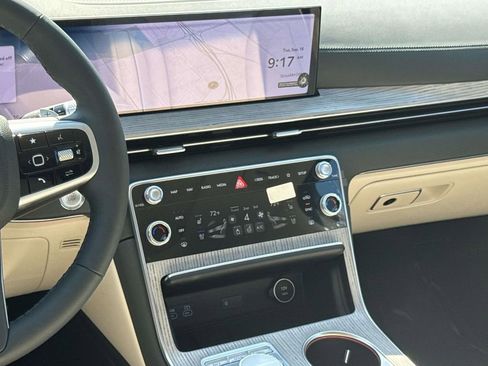 New 2026 Genesis GV80 2.5T Prestige image 6