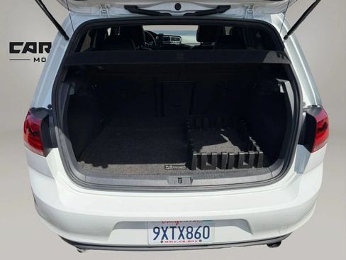 Used 2016 Volkswagen GTI SE w/ Lighting Package (SEL) FWD image 36