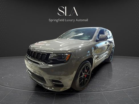 Used 2020 Jeep Grand Cherokee SRT image 9