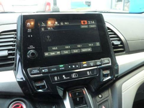 Used 2019 Honda Odyssey EX-L image 23