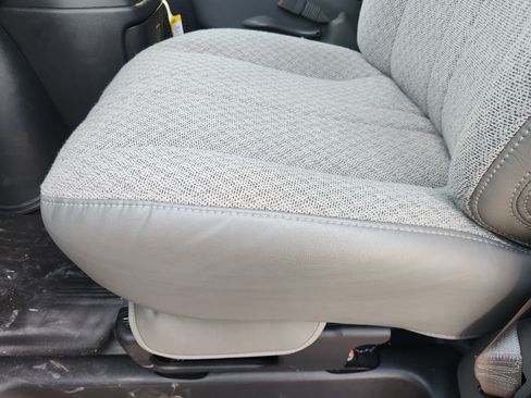 New 2025 Chevrolet Express 3500 w/ Power Convenience Package image 25