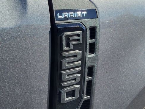 Used 2023 Ford F250 Lariat w/ Lariat Ultimate Package image 8