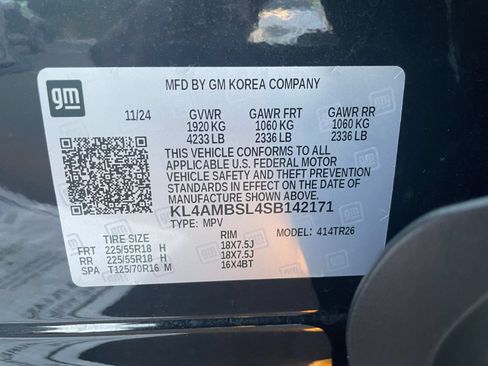 Used 2025 Buick Encore GX Preferred FWD image 29