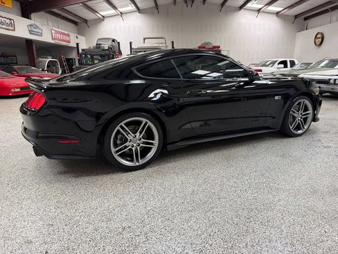 Used 2015 Ford Mustang GT Premium RWD image 8