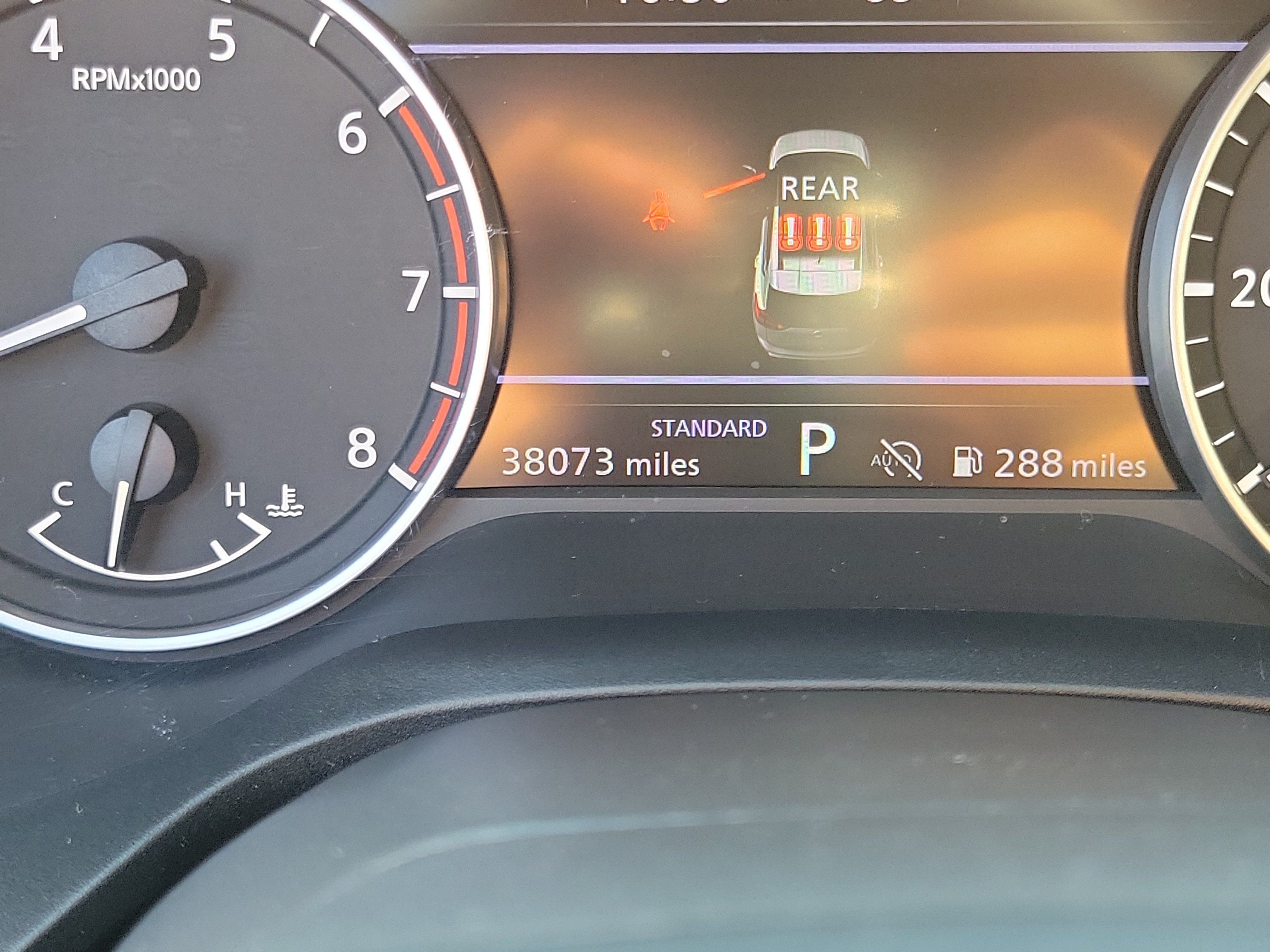 Used 2025 Nissan Rogue SV FWD image 25