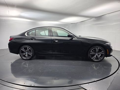 Used 2024 BMW 330i xDrive Sedan w/ Premium Package AWD/4WD image 3